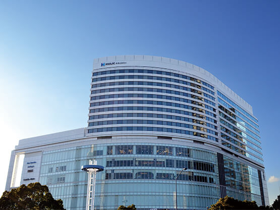 Hulic Minato Mirai Building
