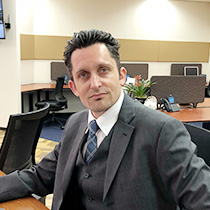benoit210x210.jpg