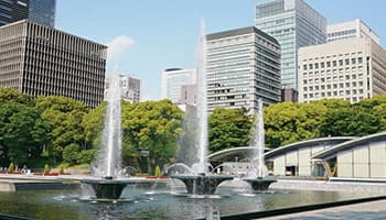 和田倉噴水公園