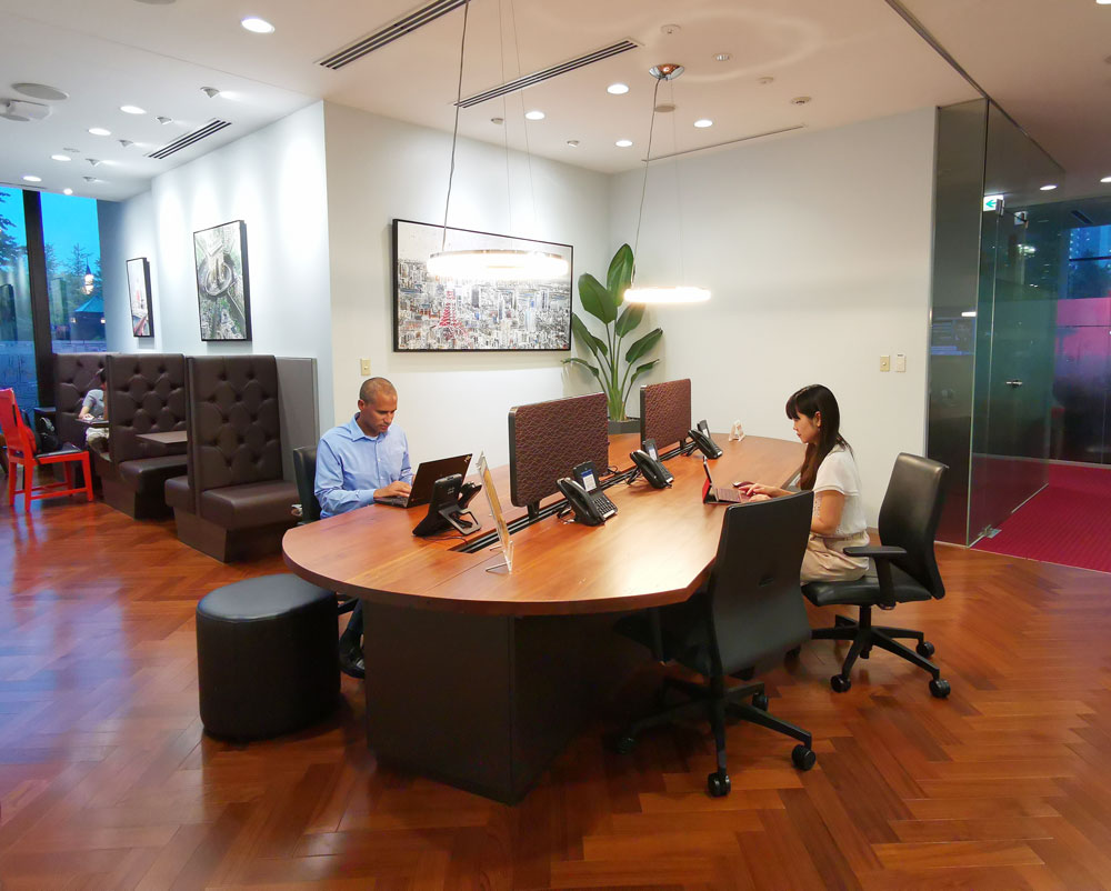 yusen-coworking-min.jpg