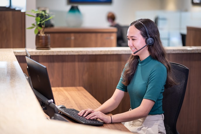 東京のバイリンガル秘書
