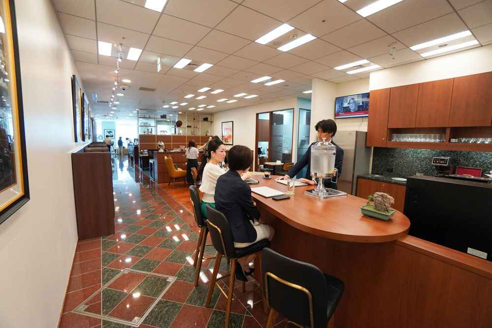 Shiodome Shibarikyu Building - Serviced Office