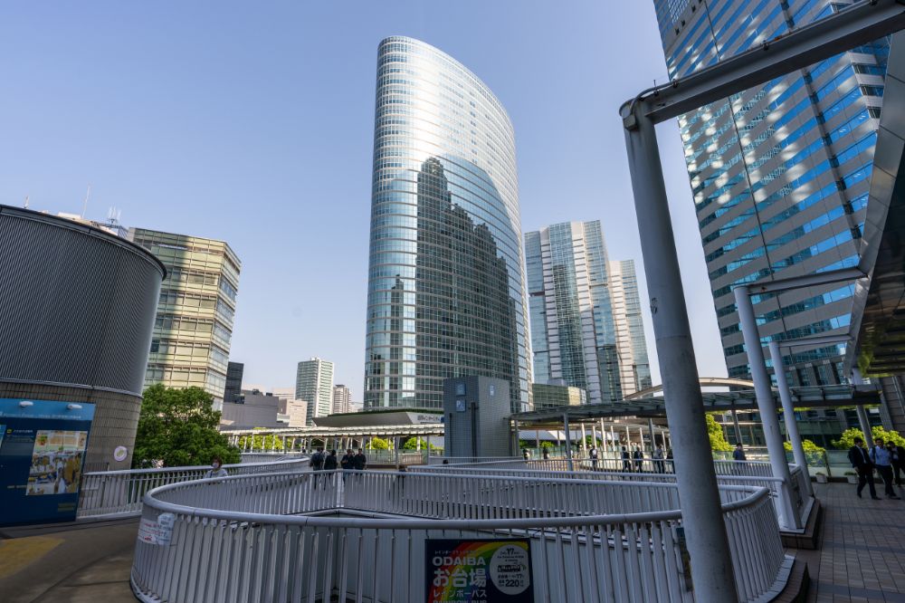 Shinagawa Intercity Tower A Step 2