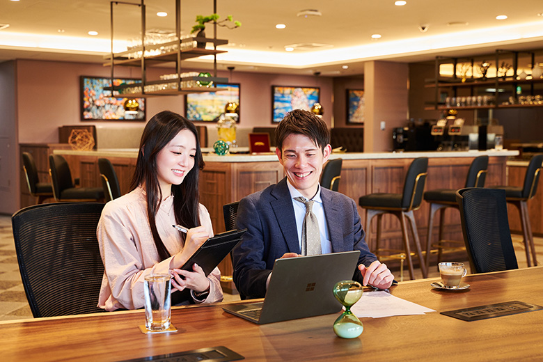 Servcorp Osaka Twin 21 Coworking space