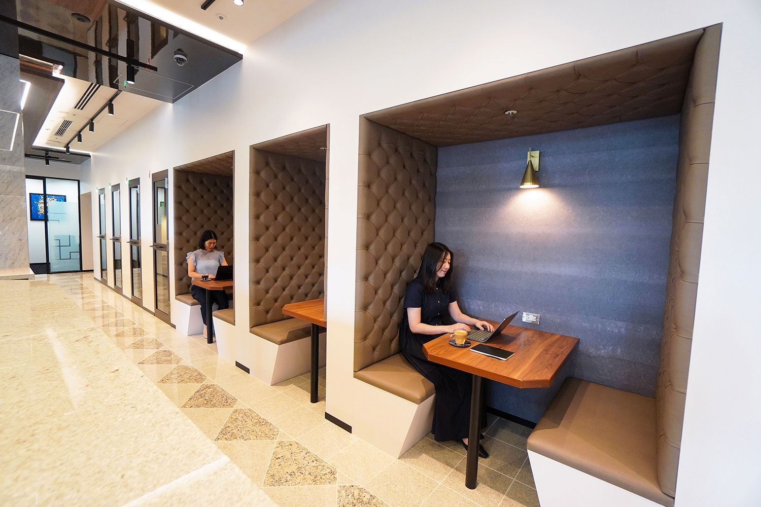 Marunouchi Nijubashi Building - Coworking